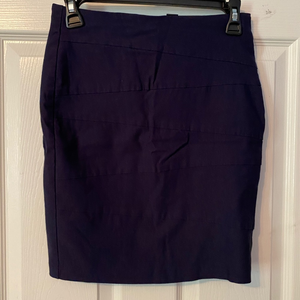 Navy blue Pencil skirt